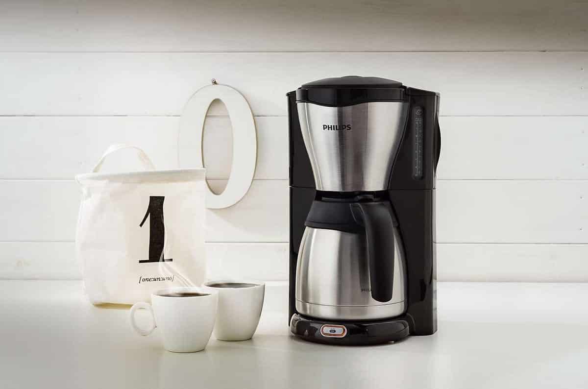 Je bekijkt nu Beste koffiezetapparaat met thermoskan 2023: Koopgids & Advies