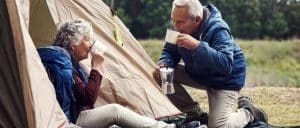 Lees meer over het artikel Beste koffiezetapparaat voor op de camping (2023): Koopgids & Advies